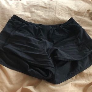 black lululemon speed up shorts